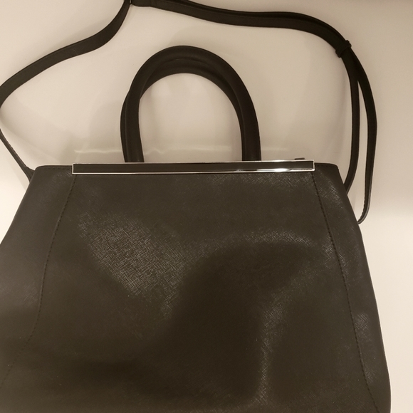 Authentic DANIER LEATHER bag. Black. - Picture 8 of 8